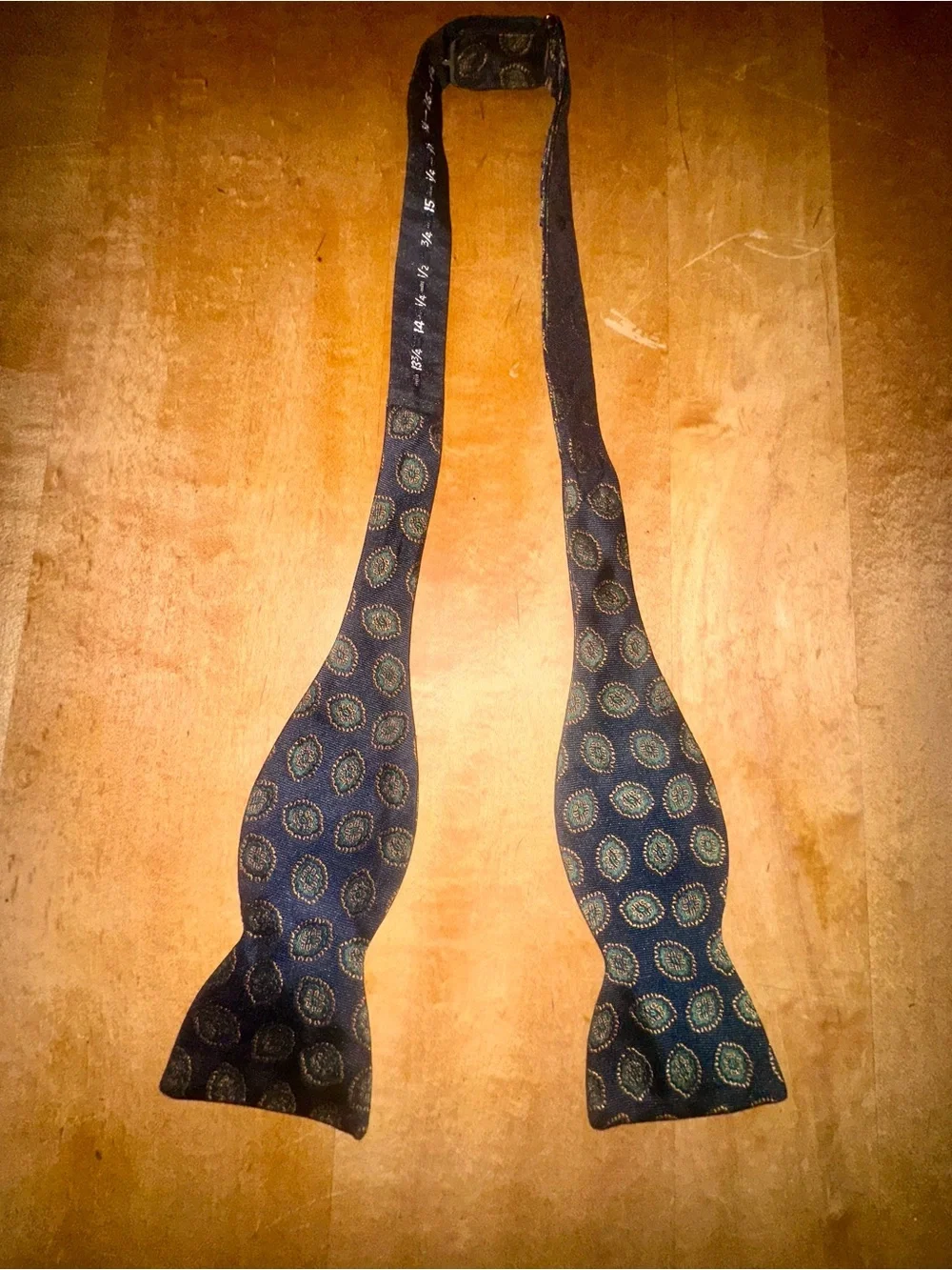 Polo Ralph Lauren bow tie necktie like new